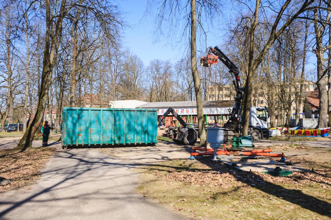 Ardomos Vytauto parko karuselės