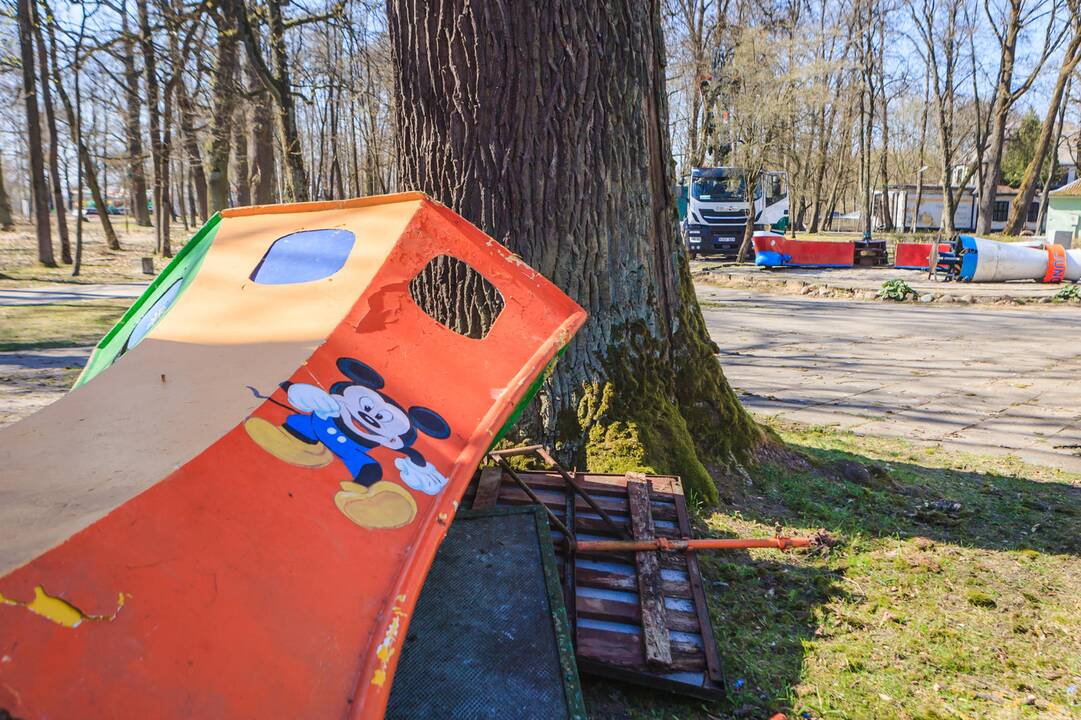 Ardomos Vytauto parko karuselės