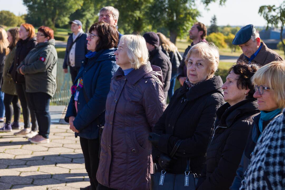 Pilietinė iniciatyva "Atminties kelias"