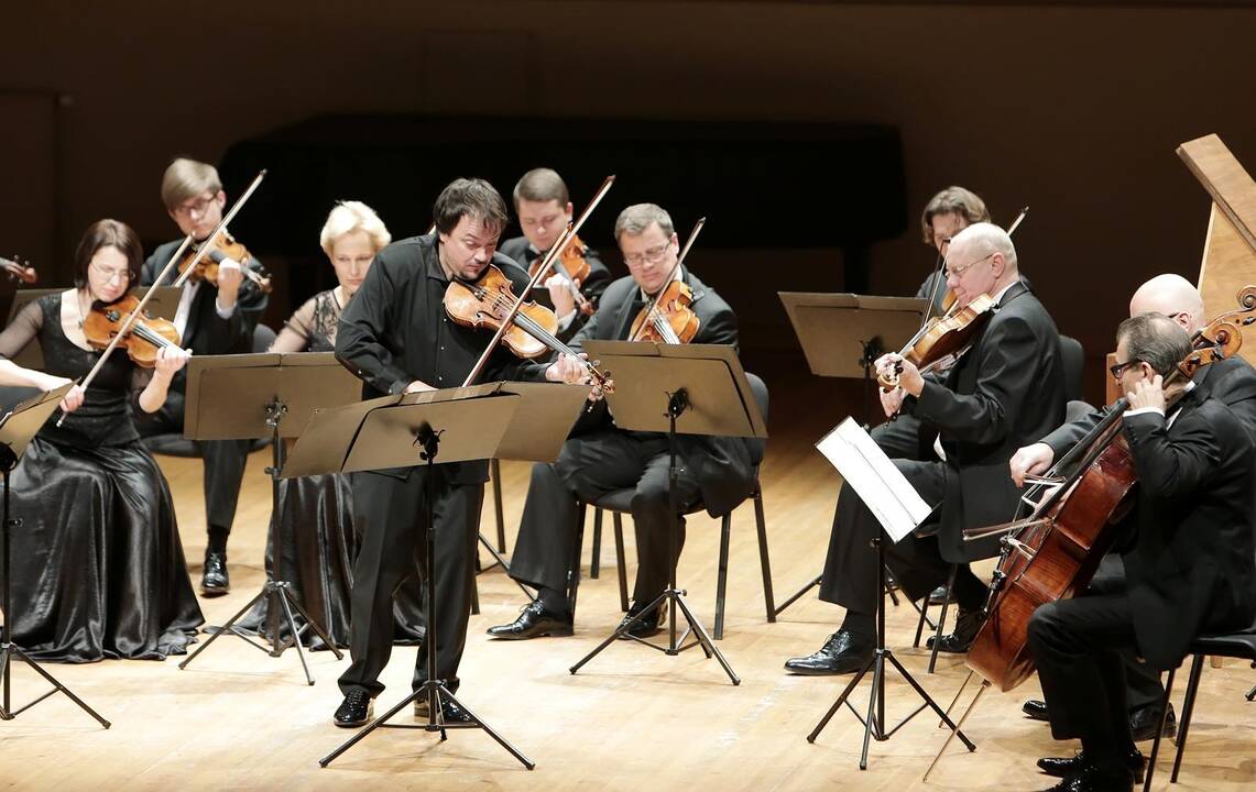 Lietuvos kamerinis orkestras.