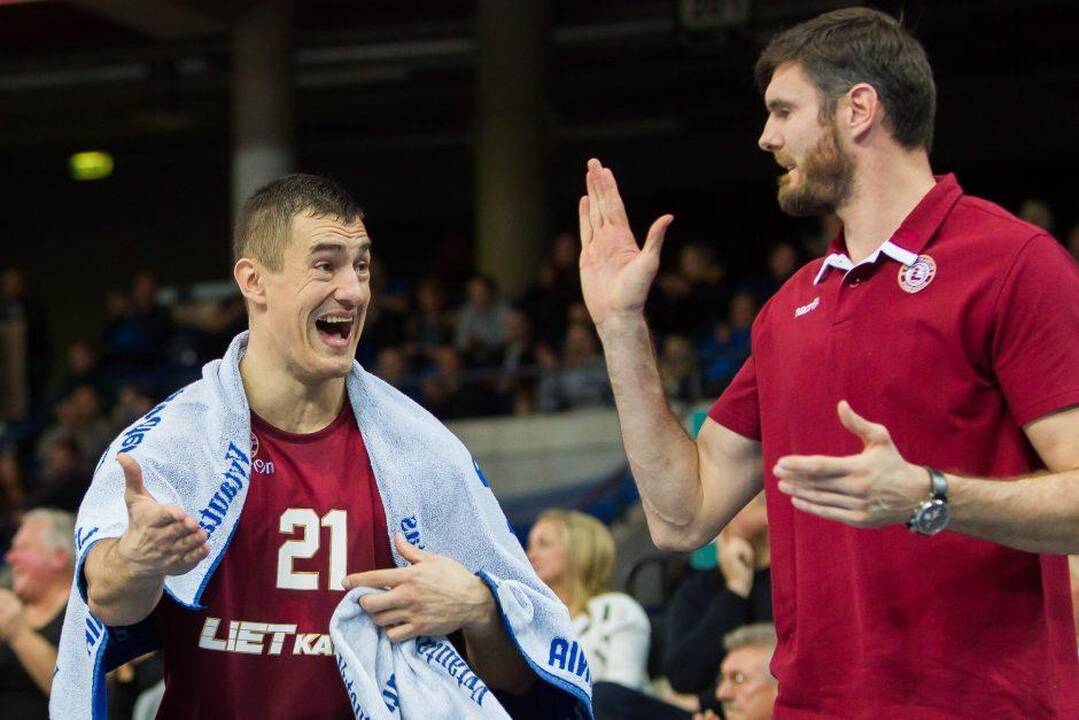 Simas Galdikas (kairėje).