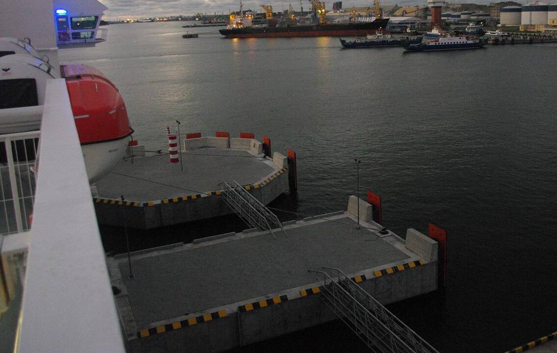 Centrinį krovinių terminalą pritaikys ilgesniems laivams