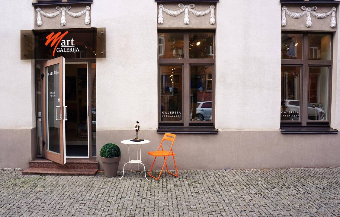 „M art“ galerijoje – dailininkės D. Kirkutienės studijos atradimai