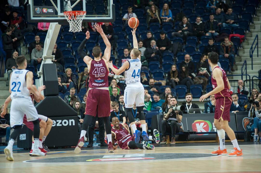 Karaliaus Mindaugo taurė: "Lietkabelis" - "Neptūnas"