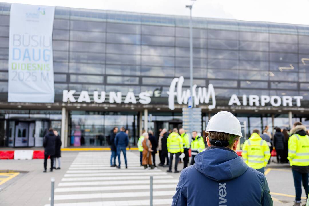 Puspenktų metų nuo teisėsaugos besislapstęs varėniškis įkliuvo Kauno oro uoste