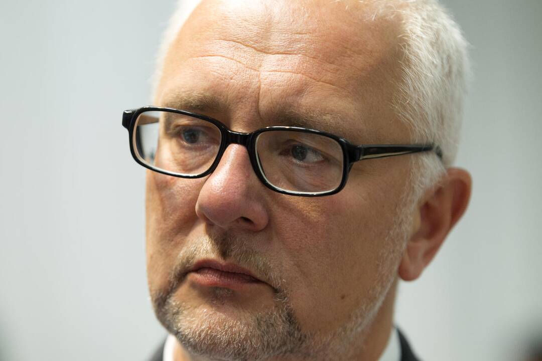 Ministras pritrūko idėjų, kaip keisti švietimo sistemos finansavimo modelį