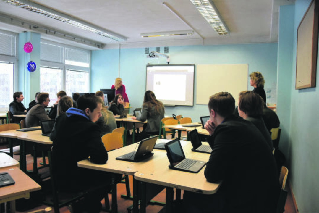 Modernu: J.Urbšio katalikiškoje mokykloje nuo rugsėjo mėnesio veikia nauja išmanioji „Šiuolaikinės mokymo(si) aplinkos“ klasė.