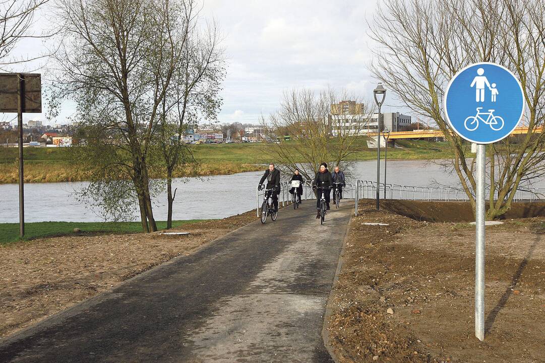 Kaune – tolesnė dviračių takų plėtra