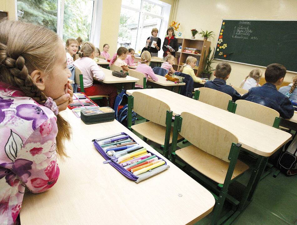 Klasės krepšelio eksperimentui nerandama pinigų