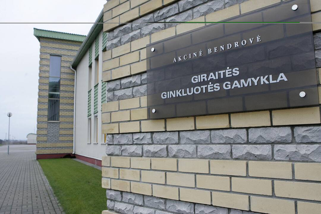 Giraitės ginkluotės gamykla negalės būti privatizuota