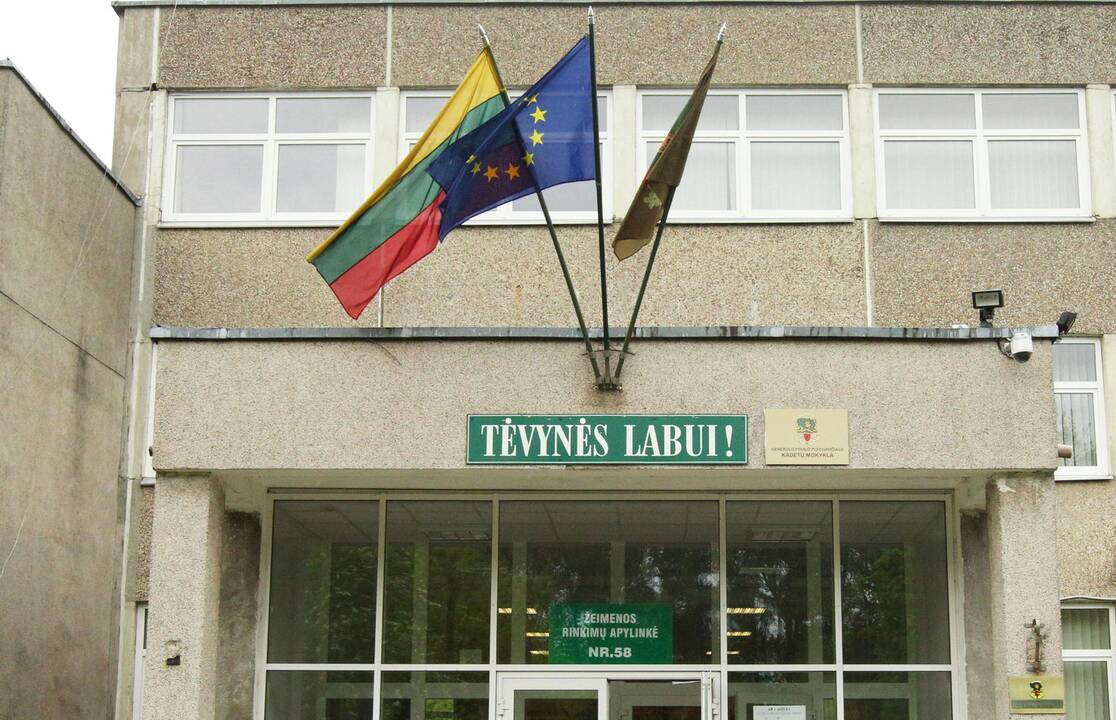 VRK panaikino dar dviejų kandidatų teisinę neliečiamybę