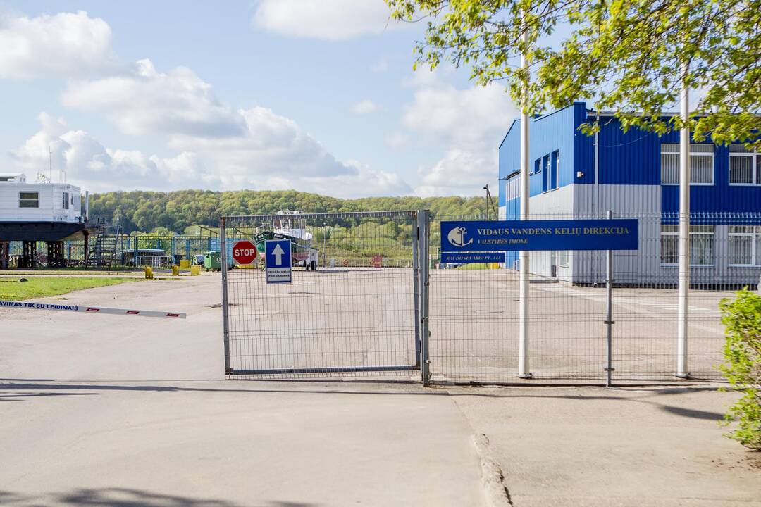 Auditas: po darbuotojų skundo ministerija tikrina direkcijos sutartis.