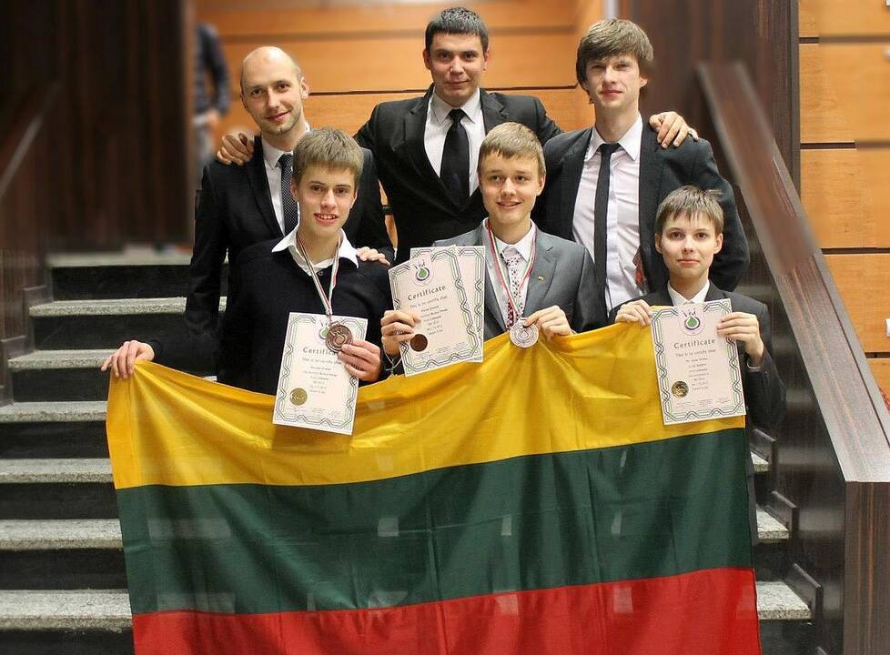 KTU gimnazistai olimpiadoje Teherane 