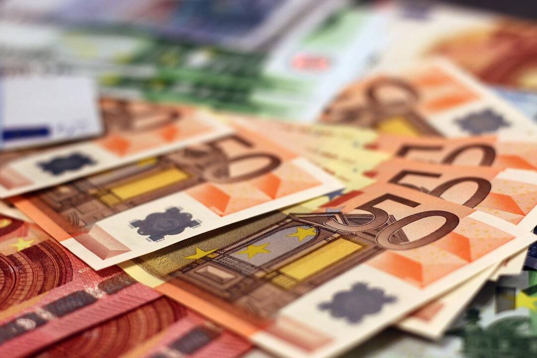Parduotuvės darbuotojas įtariamas pasisavinęs 46 tūkst. eurų