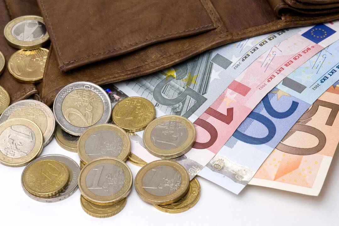 Automobilį pirkęs ukrainietis atsiskaitė netikru euru