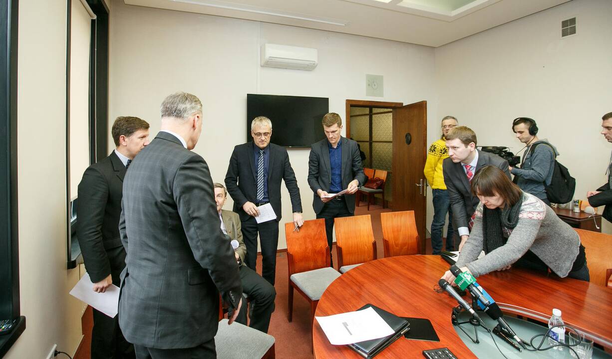 Spaudos konferencija mero kabinete