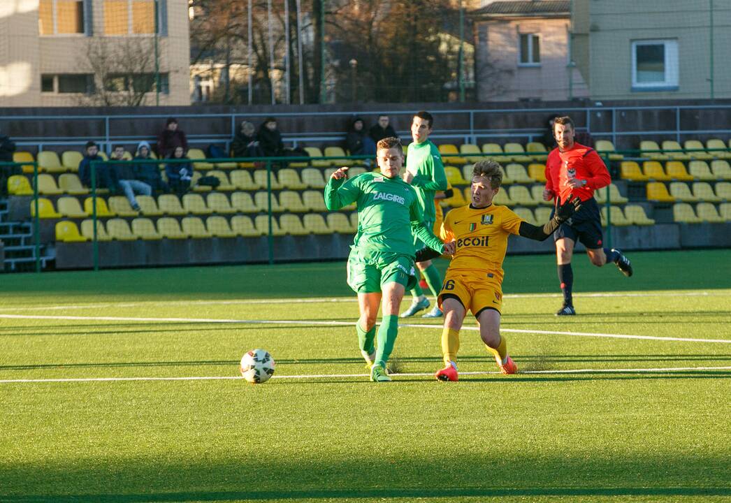 Futbolas : "Spyris" - "Trakai"