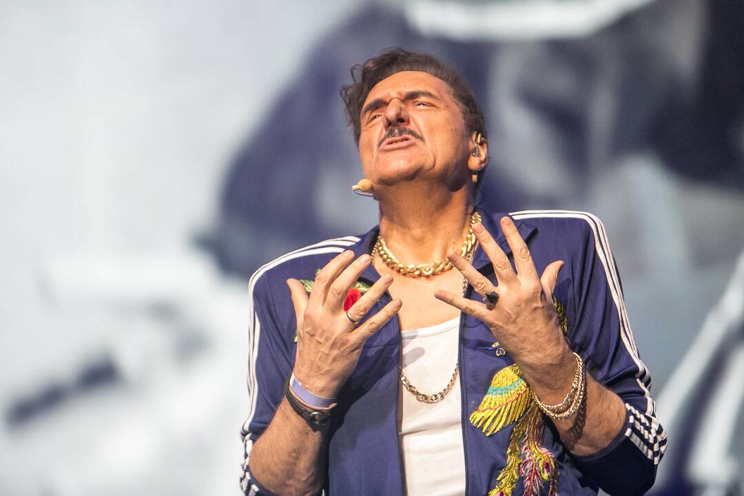 "Zero Live Show"