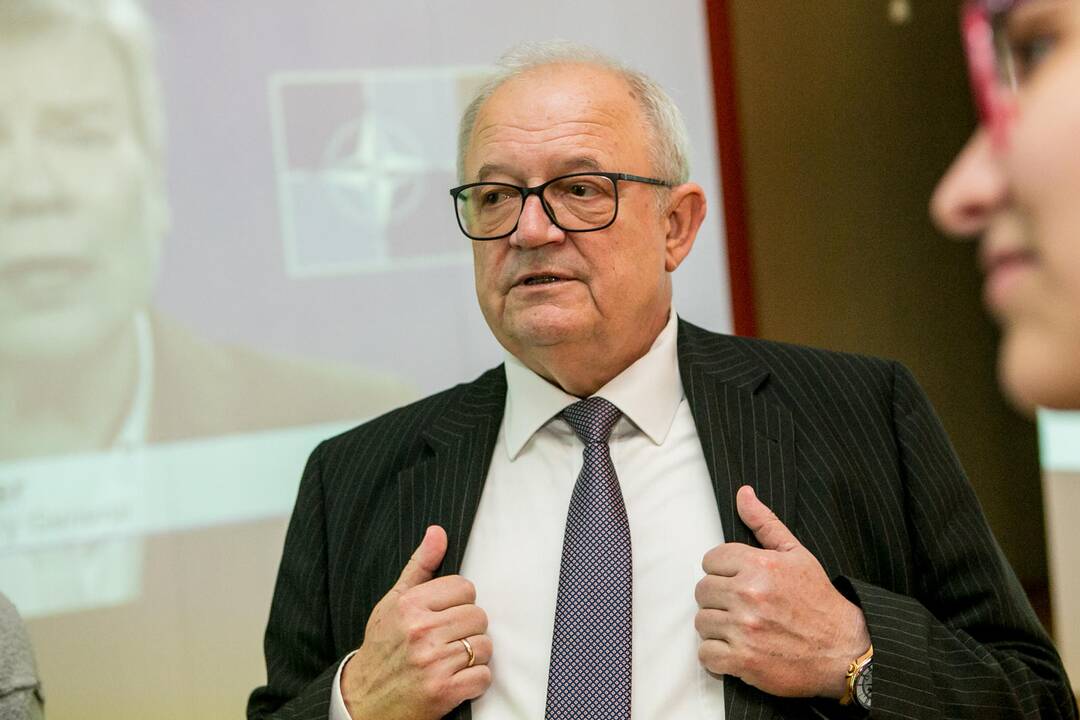 Parodos „Kuriančiajai Lietuvos diplomatijai – 100“ atidarymas