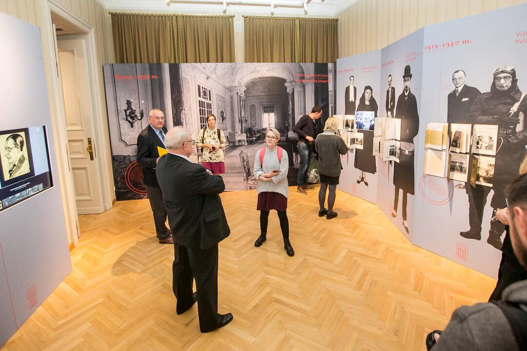 Parodos „Kuriančiajai Lietuvos diplomatijai – 100“ atidarymas