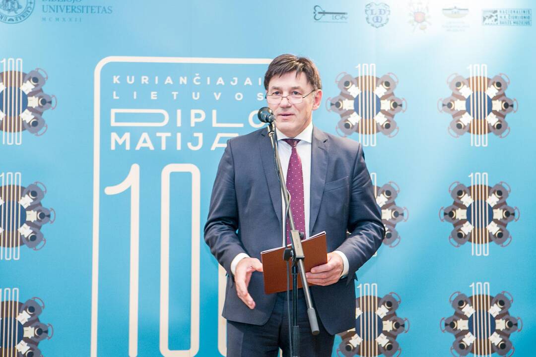 Parodos „Kuriančiajai Lietuvos diplomatijai – 100“ atidarymas