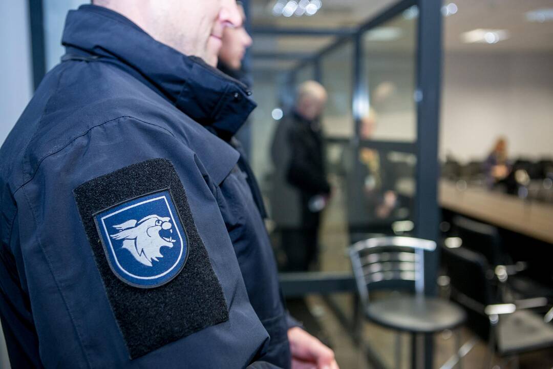 Kirgizijos piliečio, kaltinamo kolegos nužudymu, teismas