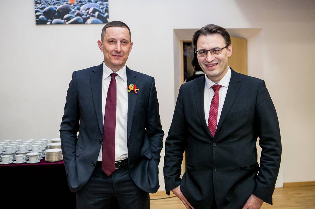 Raudondvaryje įteikti Kauno rajono garbės ženklai