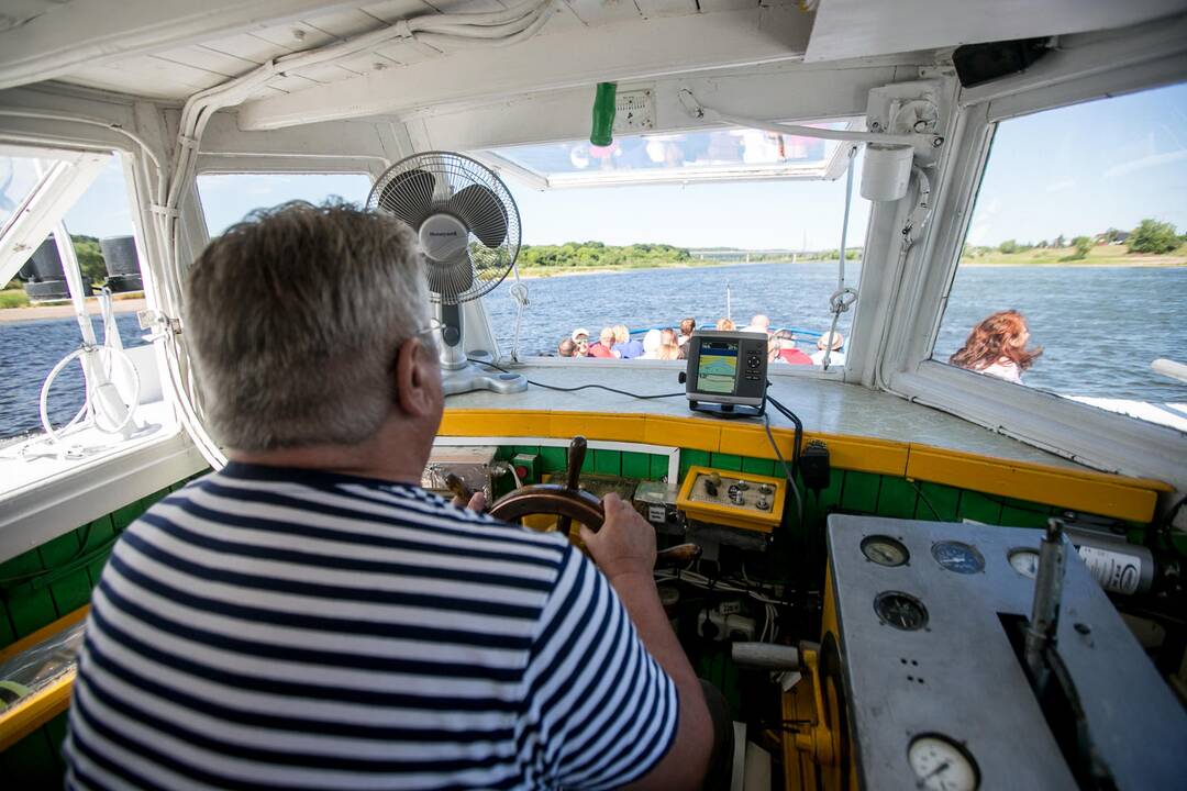 Po Kauno rajoną – laivu
