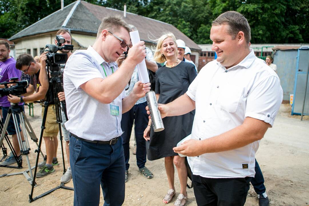 Zoologijos sode statoma gydykla