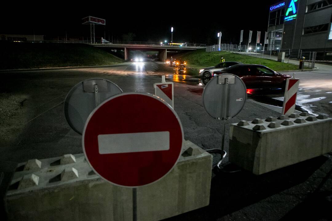 Kaunas uždaromas beveik trims paroms