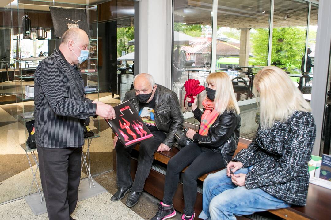 R. Požerskio paroda „Kauno menininkai ir mūzos“