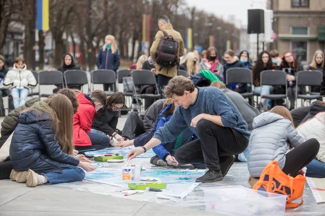 Kultūros ir taikos valanda prie Vytauto Didžiojo paminklo