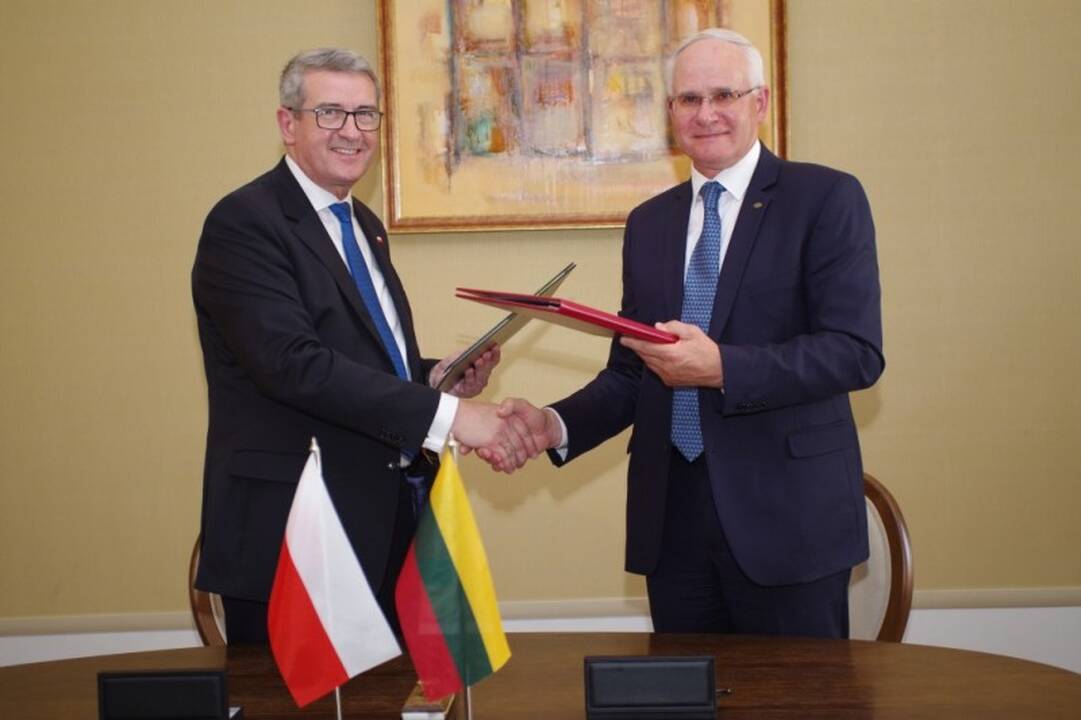 Lietuva ir Lenkija atnaujino susitarimą dėl mokslo