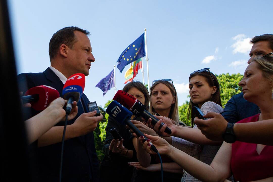 Generalinis prokuroras susitiko su G. Nausėda