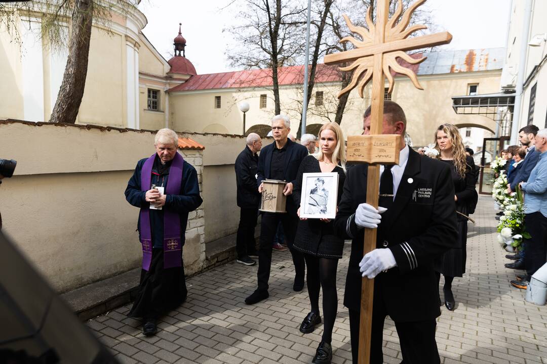 V. Žilinskaitės laidotuvės
