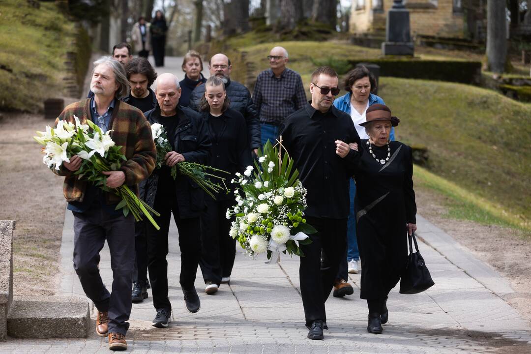 V. Žilinskaitės laidotuvės