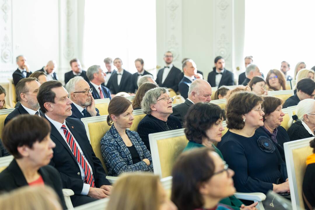 Prezidentas įteikė Nacionalines kultūros ir meno bei Jono Basanavičiaus premijas