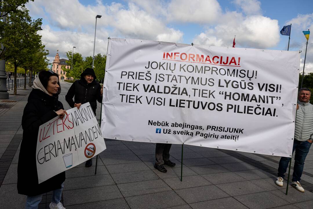 Piketas prie Ekonomikos ir inovacijų ministerijos
