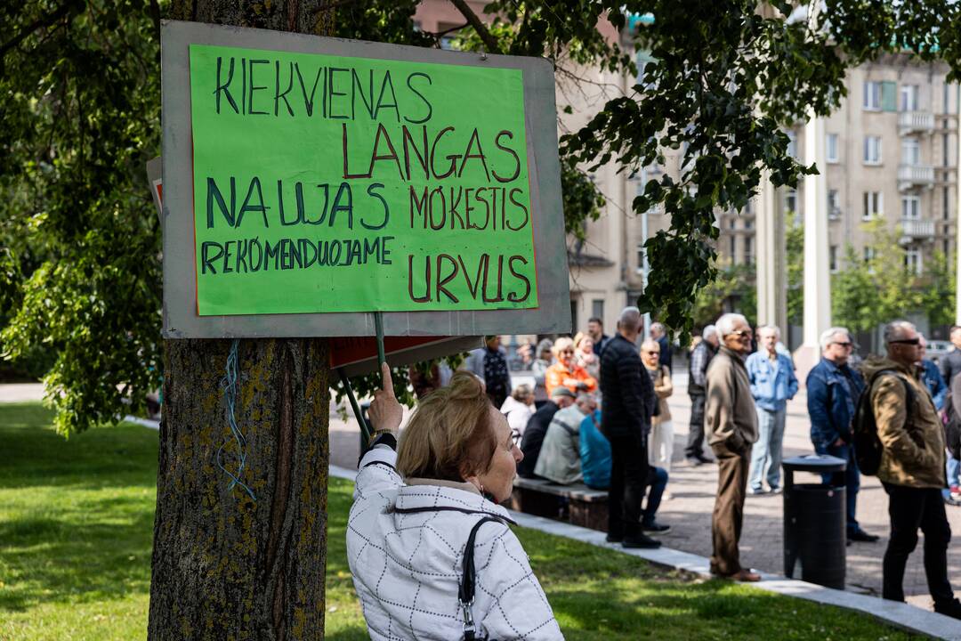 Protestas prieš NT mokestį prie Seimo