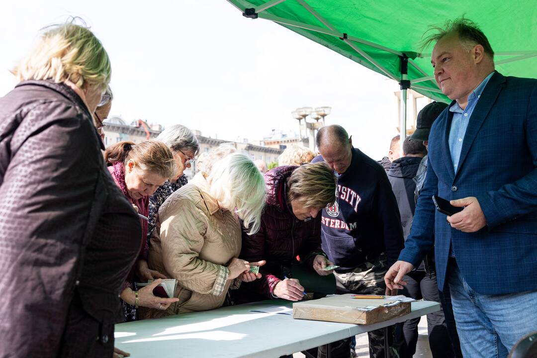 Protestas prieš NT mokestį prie Seimo