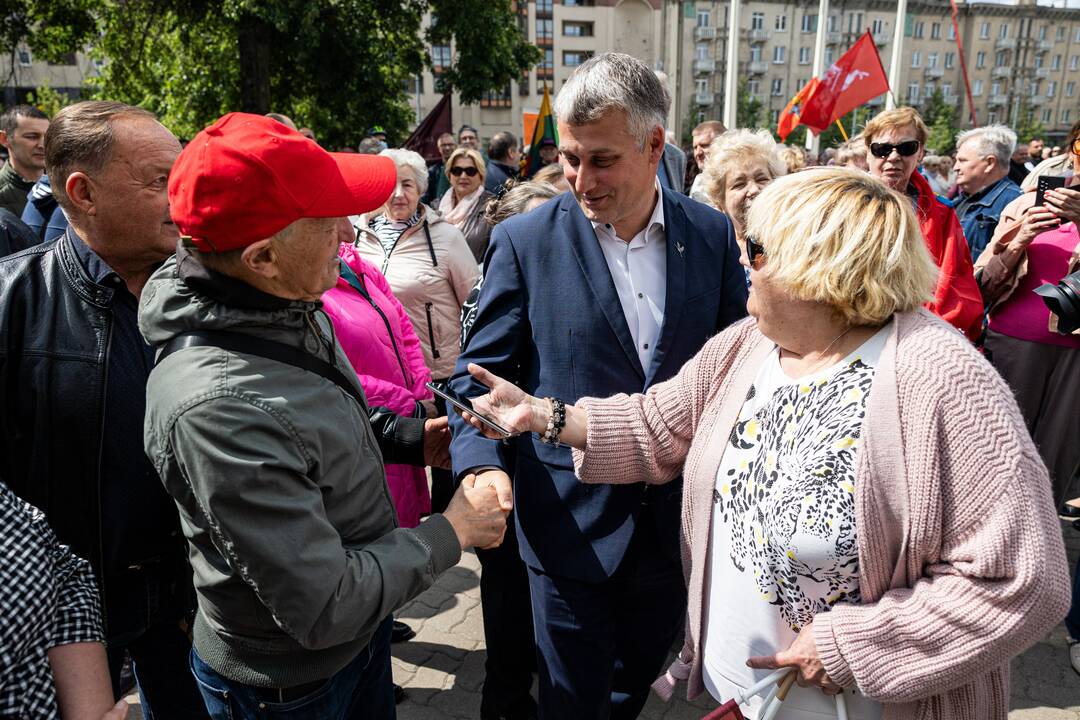 Protestas prieš NT mokestį prie Seimo