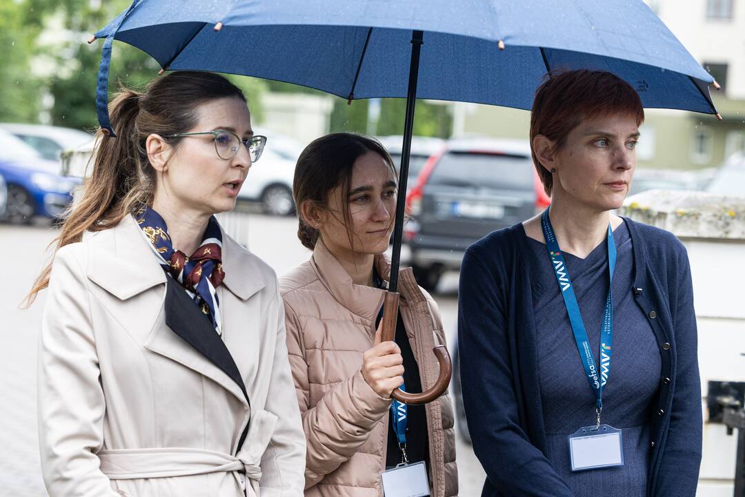 Protestas prie Valstybinės maisto ir veterinarijos tarnybos