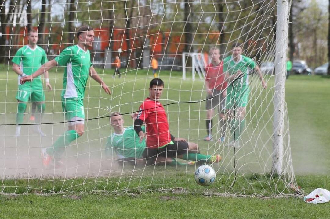 Paaiškėjo dar du Lietuvos futbolo taurės turnyro aštuntfinalio dalyviai