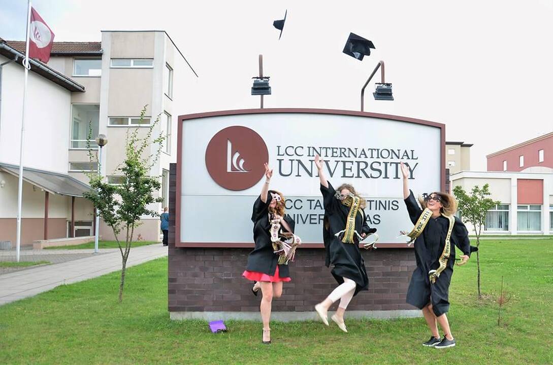 LCC tarptautinio universiteto alumnai neiškentė: kreipėsi į šalies vadovus