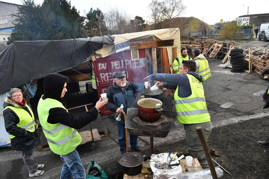 „Geltonųjų liemenių“ protestai Paryžiuje
