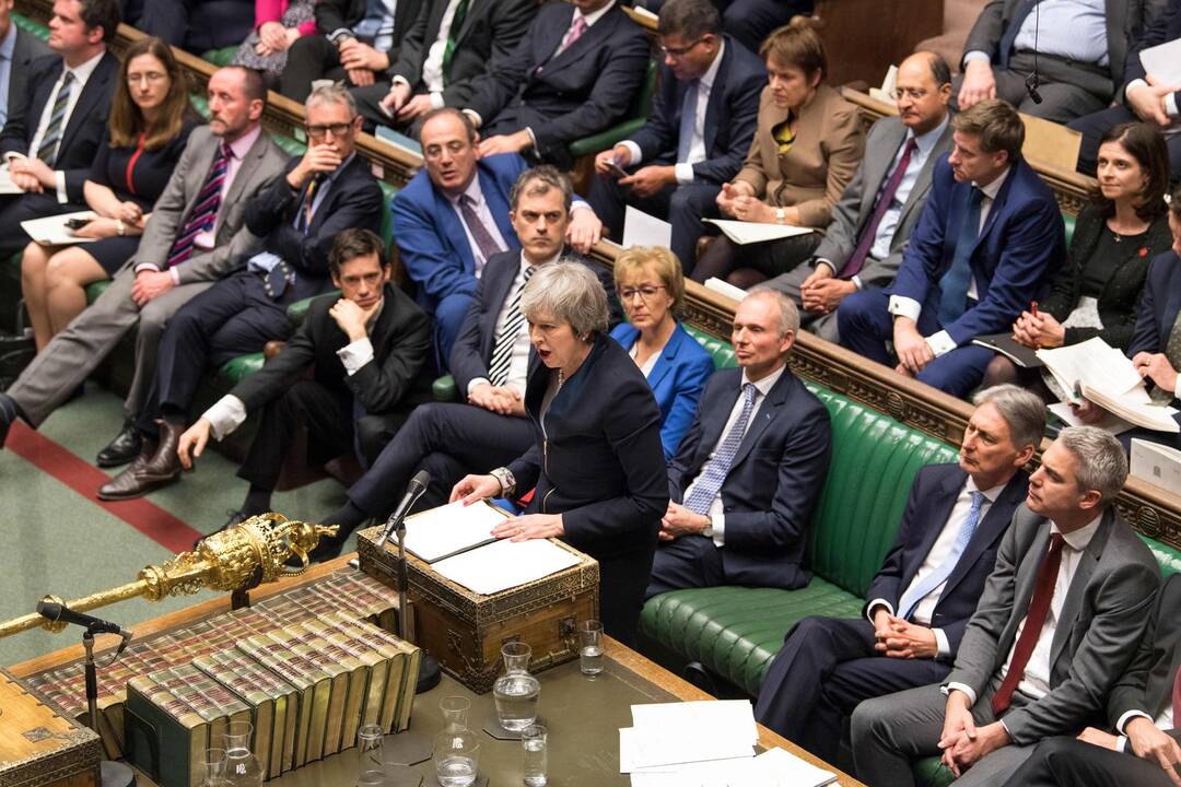 Britų parlamentas atmetė „Brexit“ sutartį