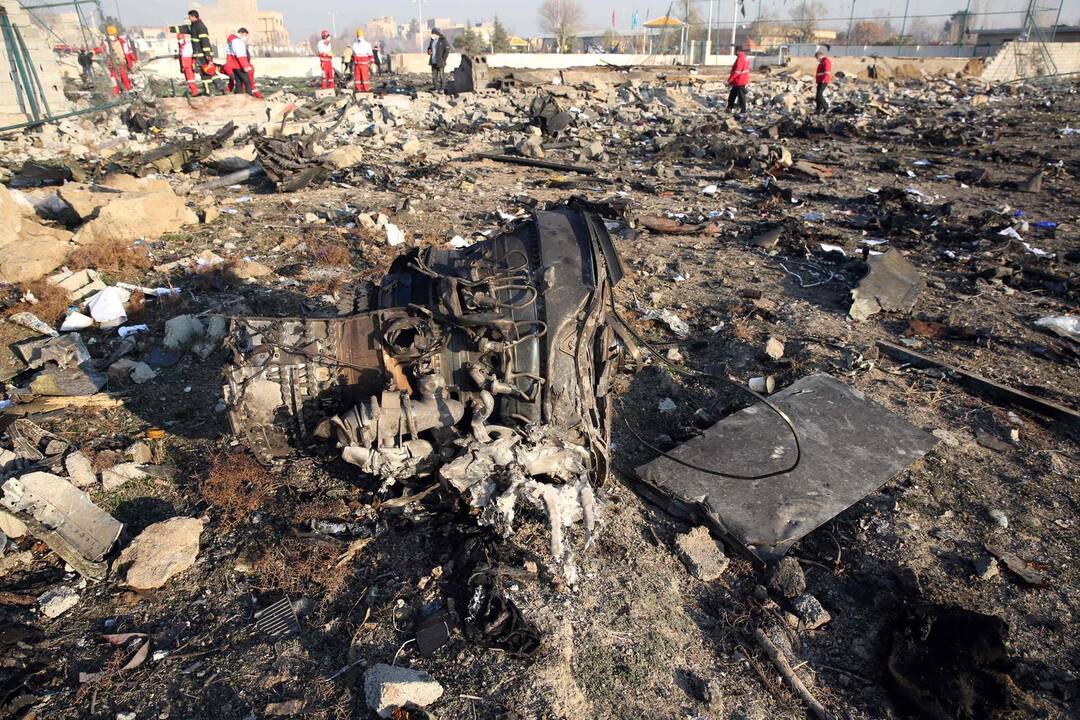 Irane sudužo Ukrainos keleivinis lėktuvas