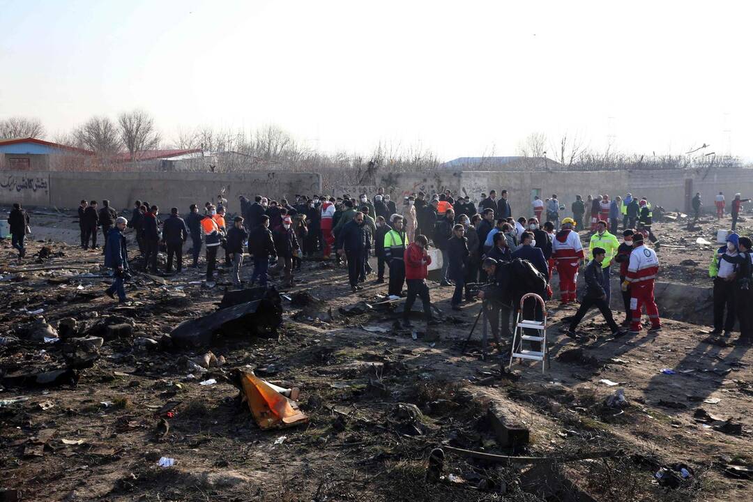 Irane sudužo Ukrainos keleivinis lėktuvas