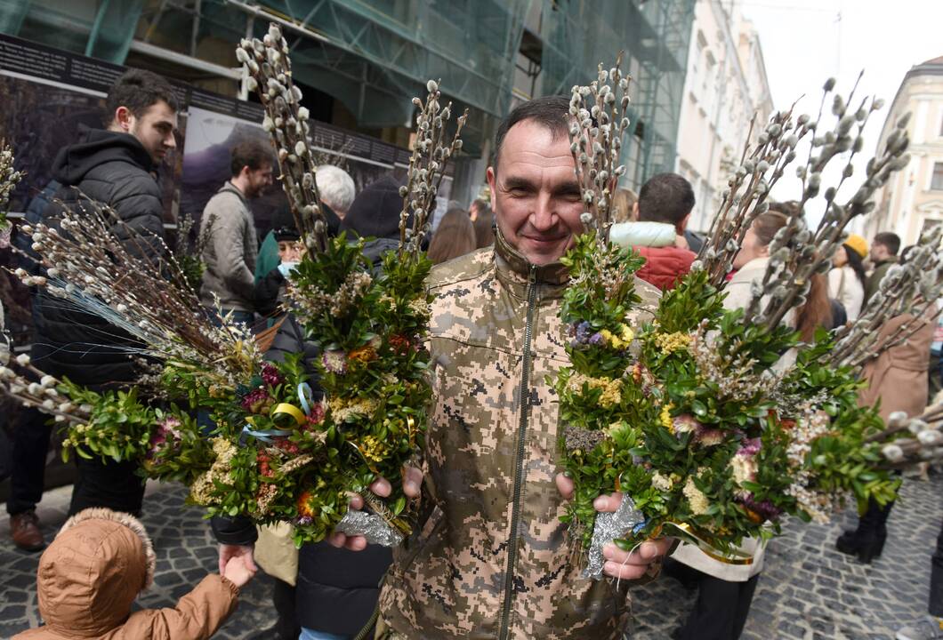 Penkiasdešimt trečioji karo Ukrainoje diena