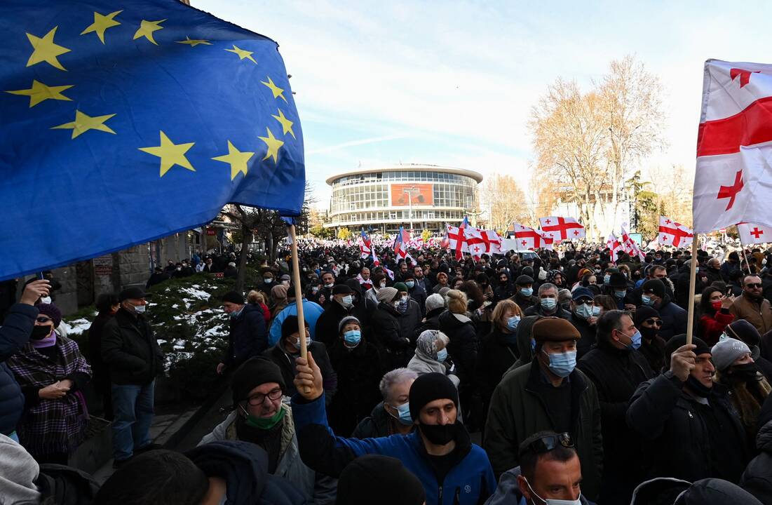 Sakartvele tęsiasi protestai prieš opozicijos lyderio areštą